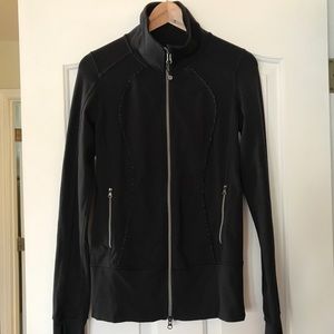 Lululemon fitted jacket